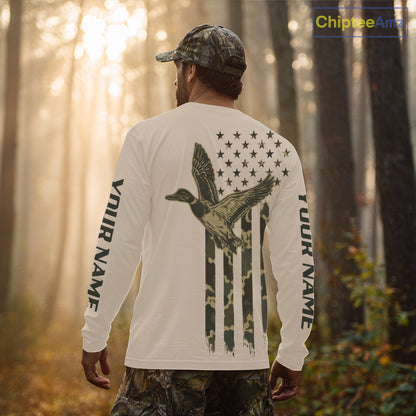 Beige Duck Hunting Shirt With Design American Flag , Duck Hunter Camo Shirt For Men, Hunting Gift NHT1477