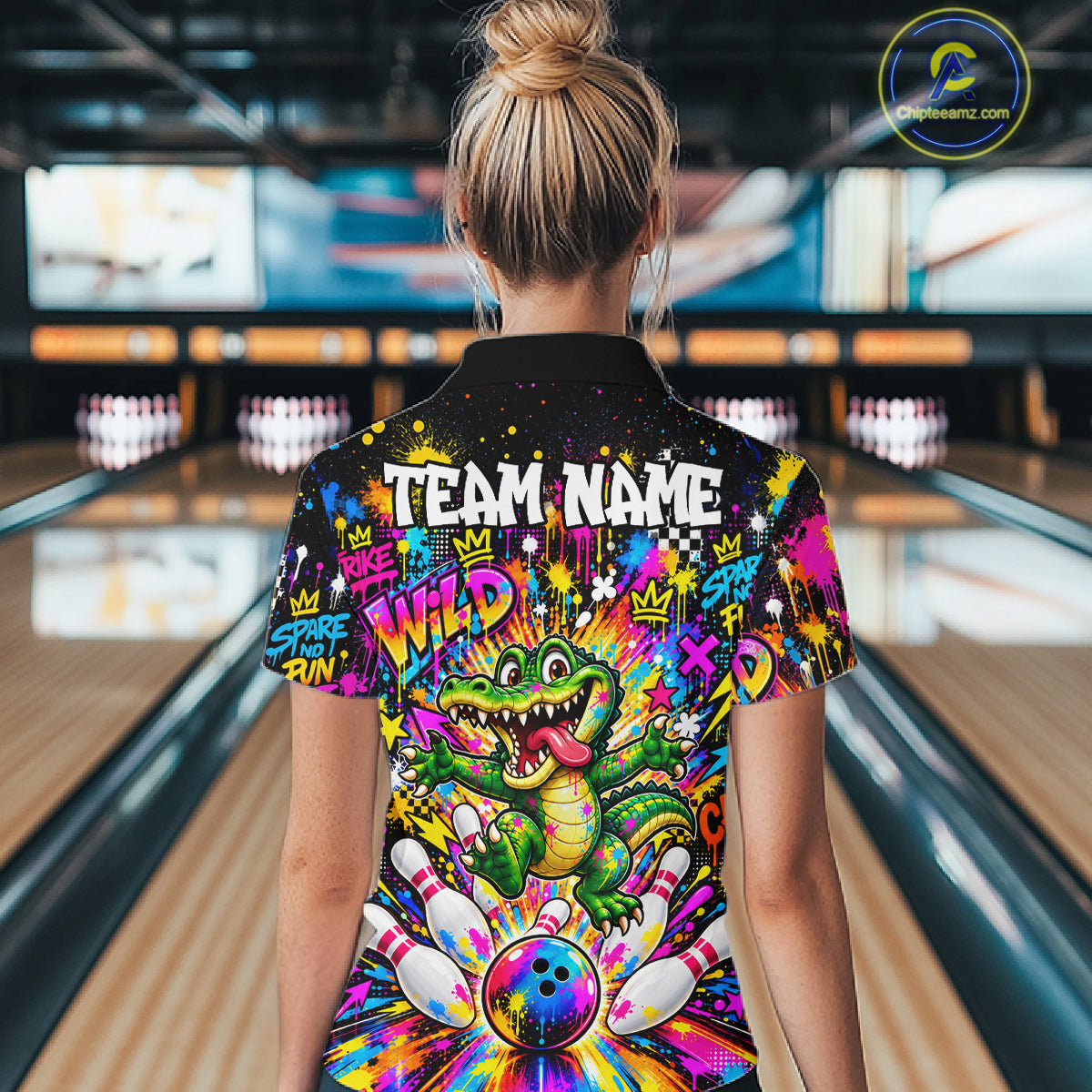 Funny Skunk Bowling Polo 1/4-Zip Shirt For Women Colorful Splatter Graffiti Bowling Team League NYN4651