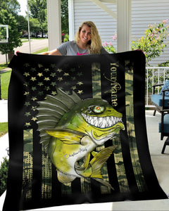Largemouth Bass fishing American flag camo black funny bass fish Chipt –  ChipteeAmz