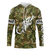 Load image into Gallery viewer, Green Camo fishing shirts Fish hook skull Custom Name sun protection mens long sleeve fishing shirts NQS5086