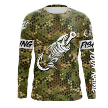 Load image into Gallery viewer, Green Camo fishing shirts Fish hook skull Custom Name sun protection mens long sleeve fishing shirts NQS5086